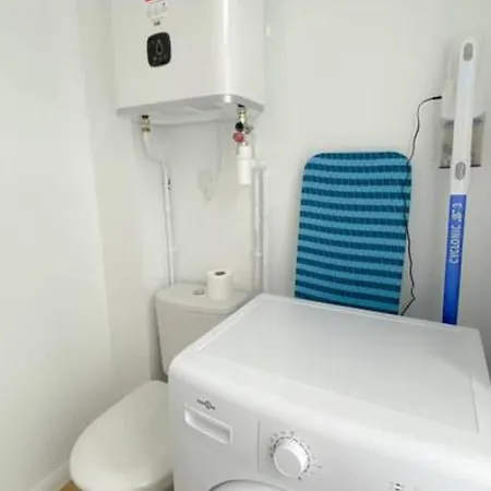 Daire Temple 1 - Elegant A Centre